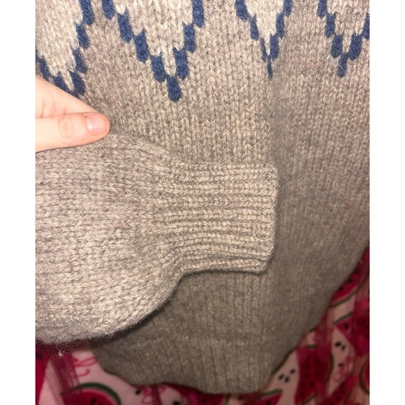 🤍 GAP Vintage Wool Crew Neck Sweater - Picture 2 of 5